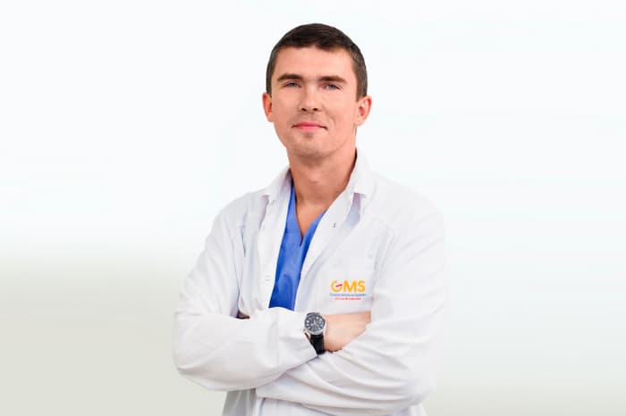 При каких симптомах необходимо идти к урологу и можно ли заниматься самолечением?